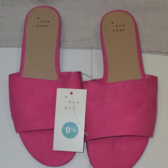 A New Day Women's Pink Slide Sandals - Picture 1 of 3